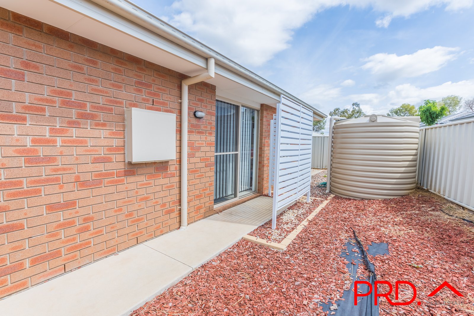 11/11a Lake Place TAMWORTH 15