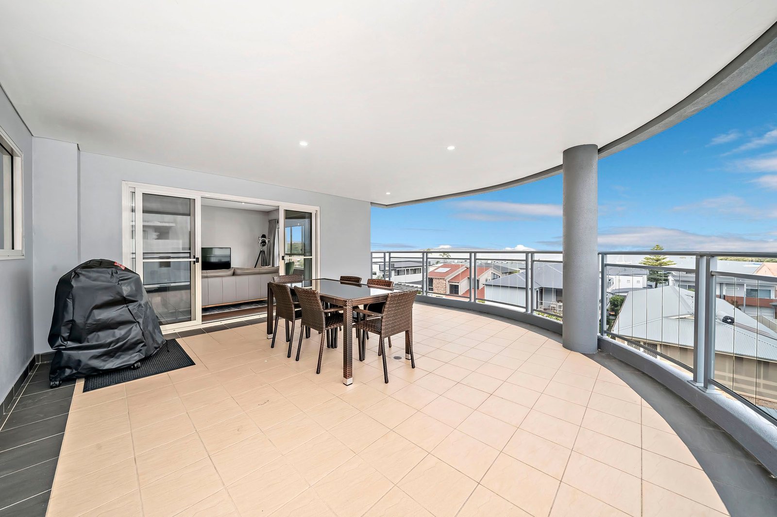 11/12-14 Soldiers Point Road SOLDIERS POINT 9