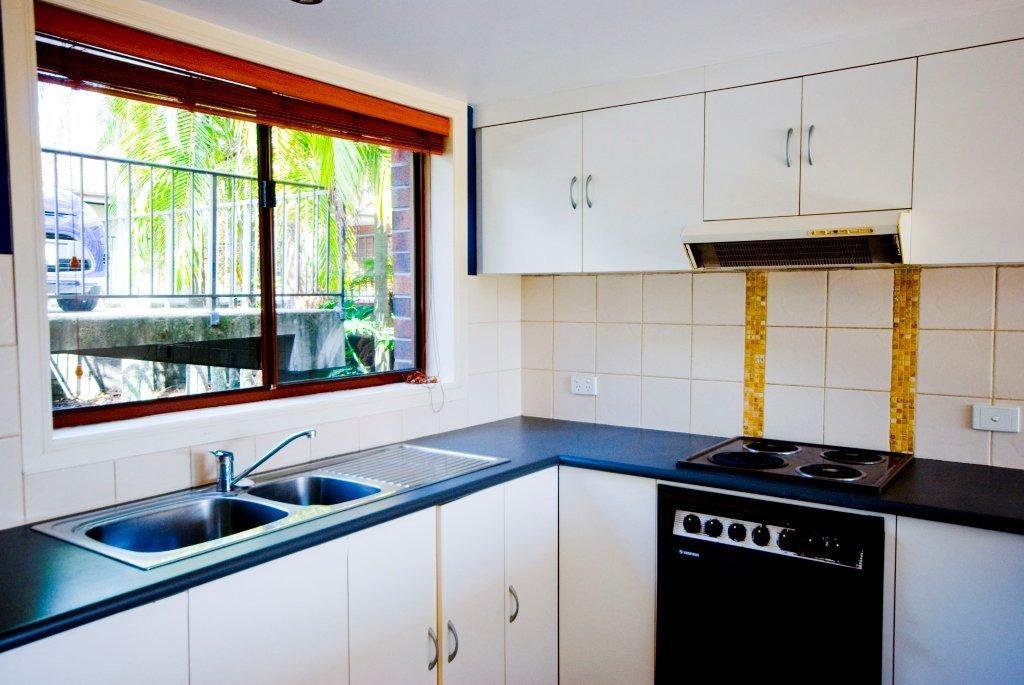 11/12-16 Cupania Court TWEED HEADS WEST 2