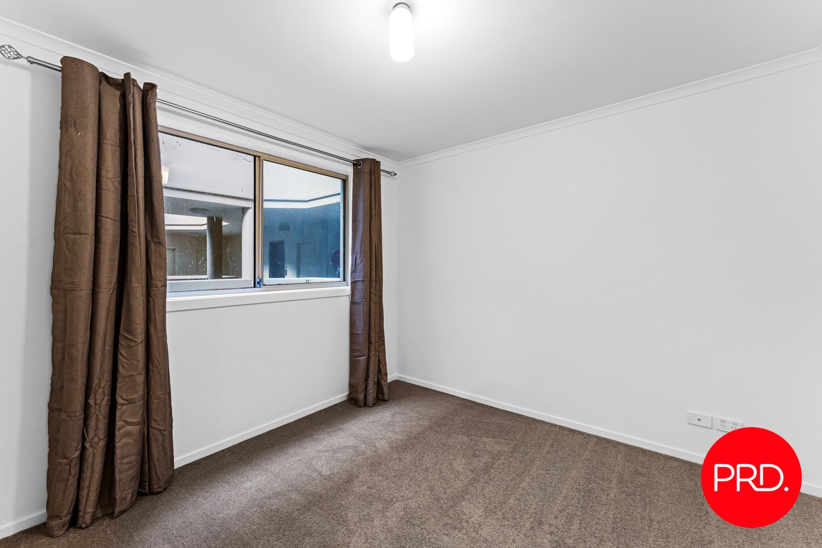 11/12 Waniassa Street QUEANBEYAN EAST 13