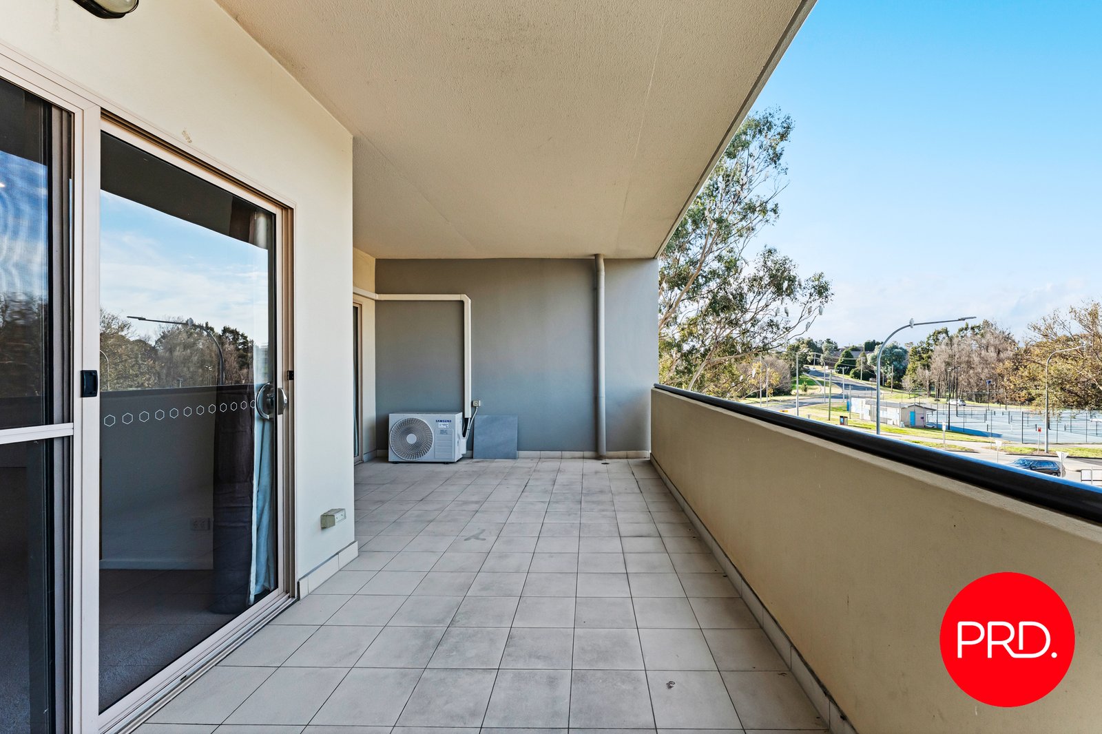 11/12 Waniassa Street QUEANBEYAN EAST 19