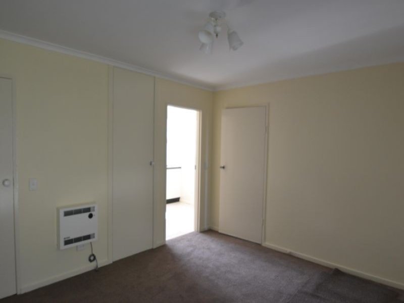 Gallery: 11/12 Warrigal Road