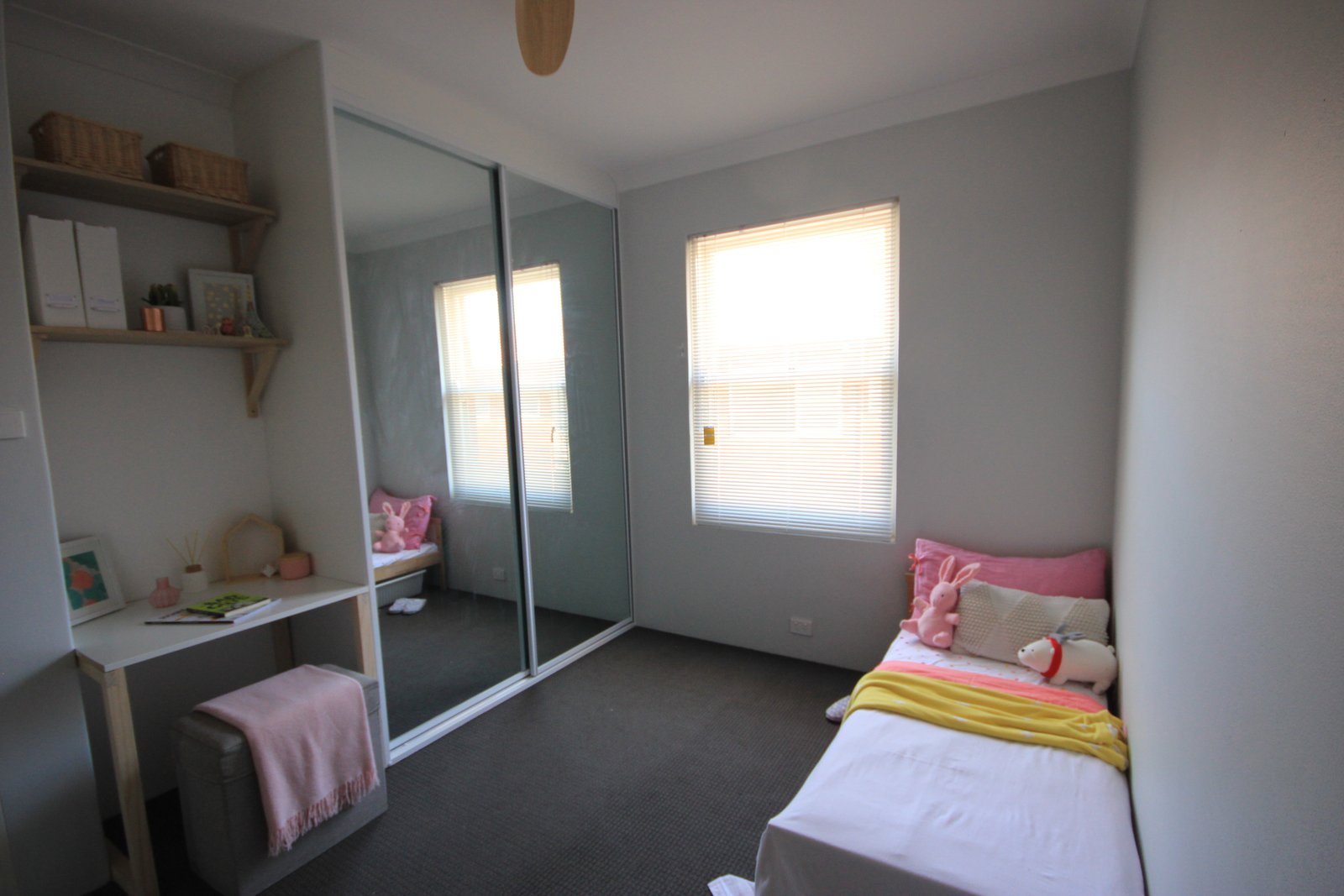 11/120 Chuter Avenue RAMSGATE BEACH 6
