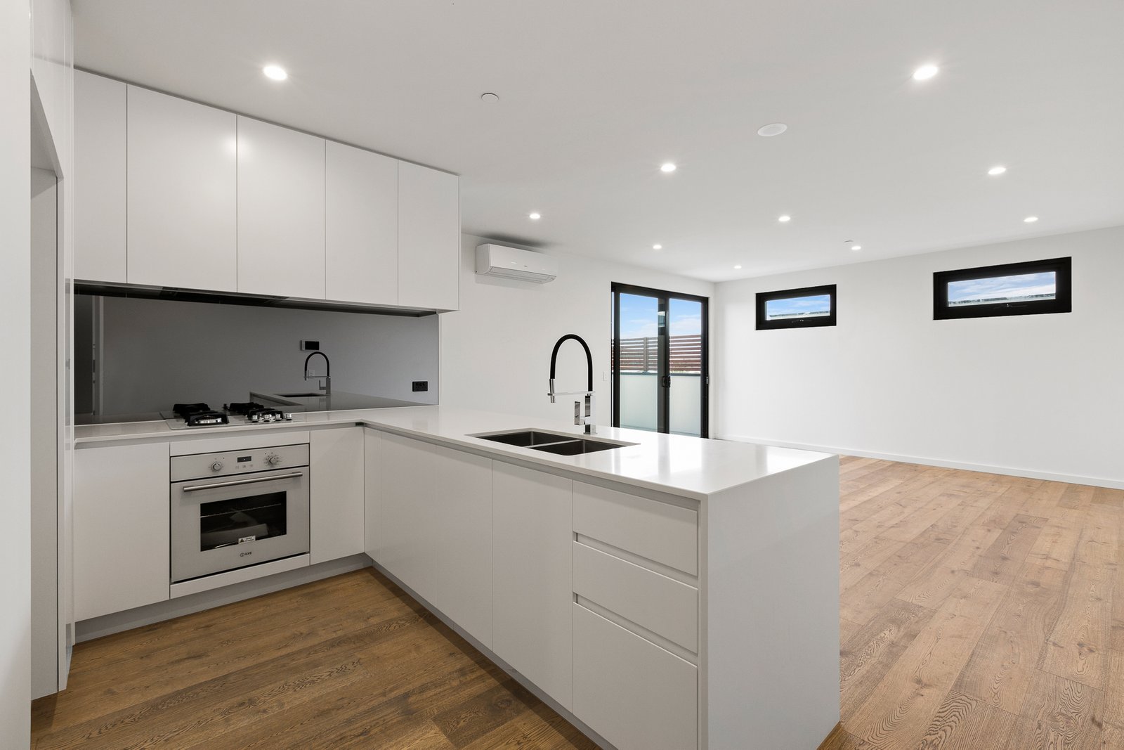 Gallery: 111/21-25 Nicholson Street