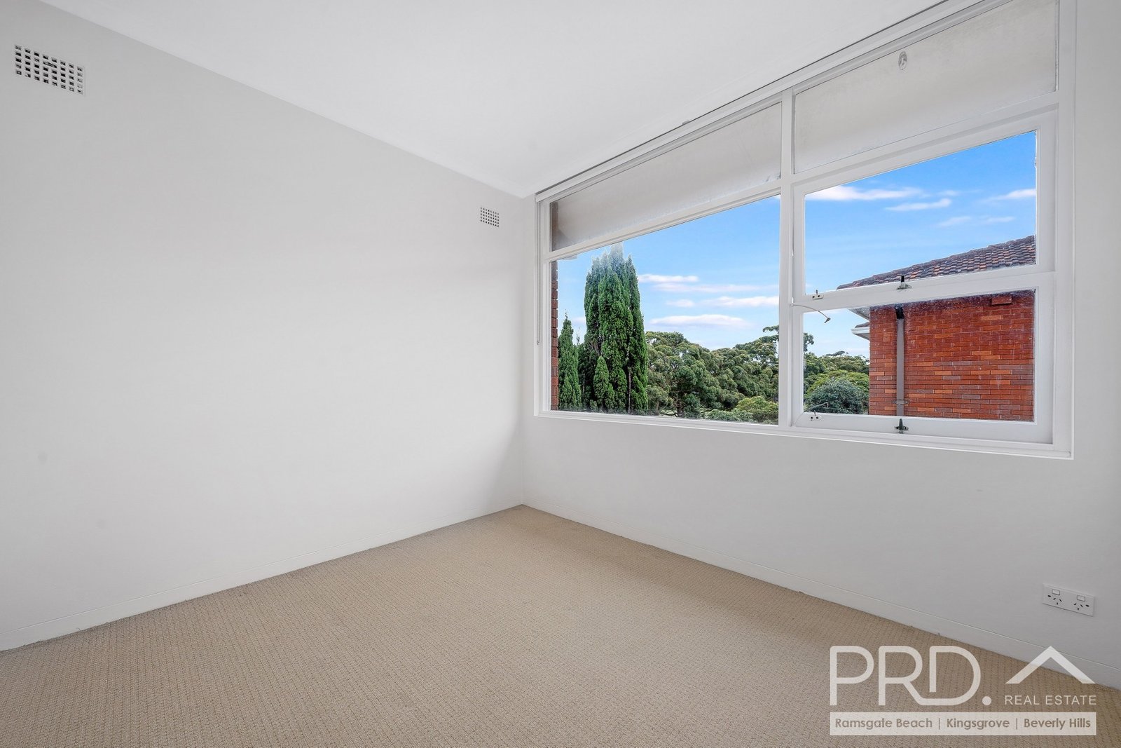 11/124 Chuter Avenue RAMSGATE BEACH 5