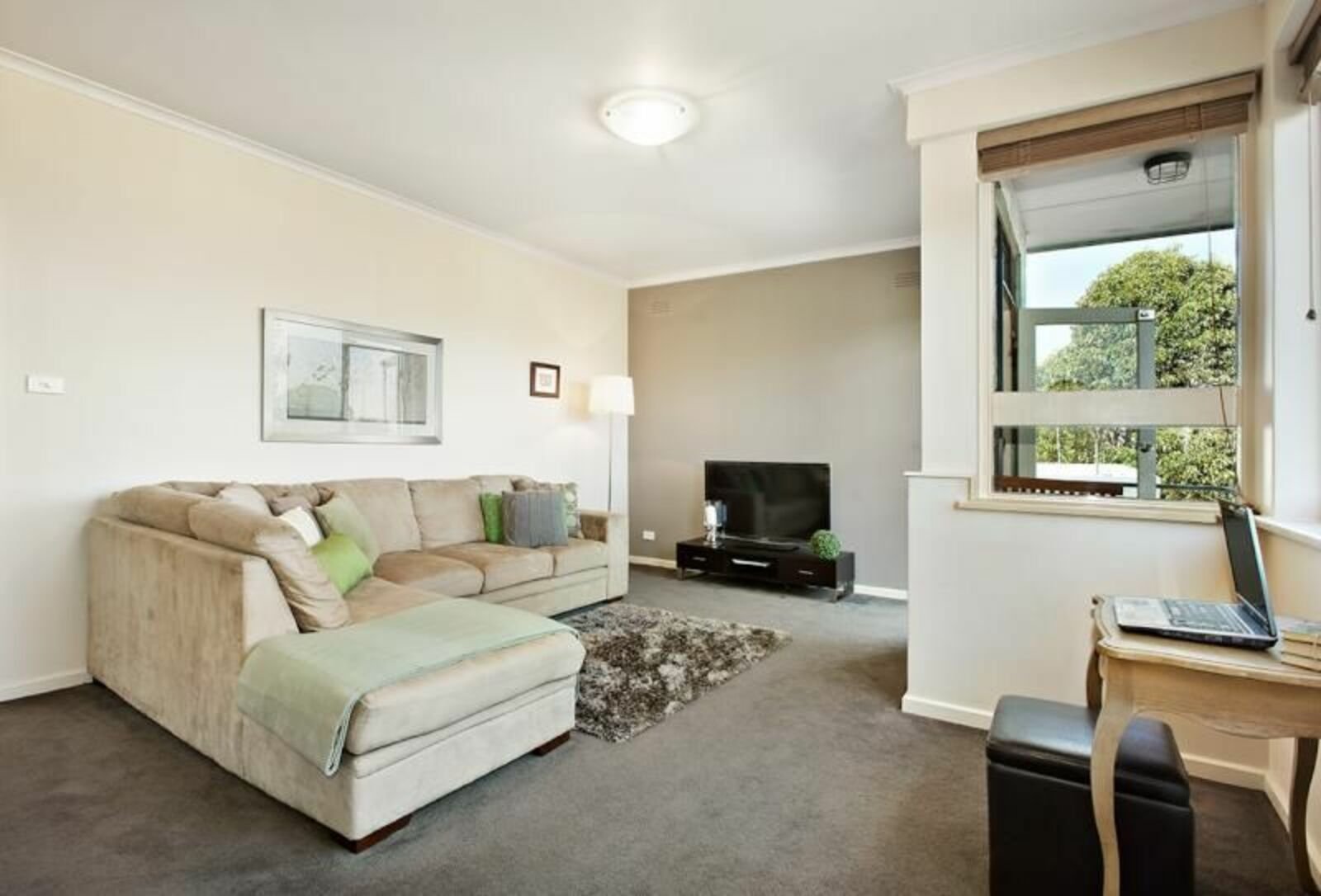 Gallery: 11/125 Alma Road