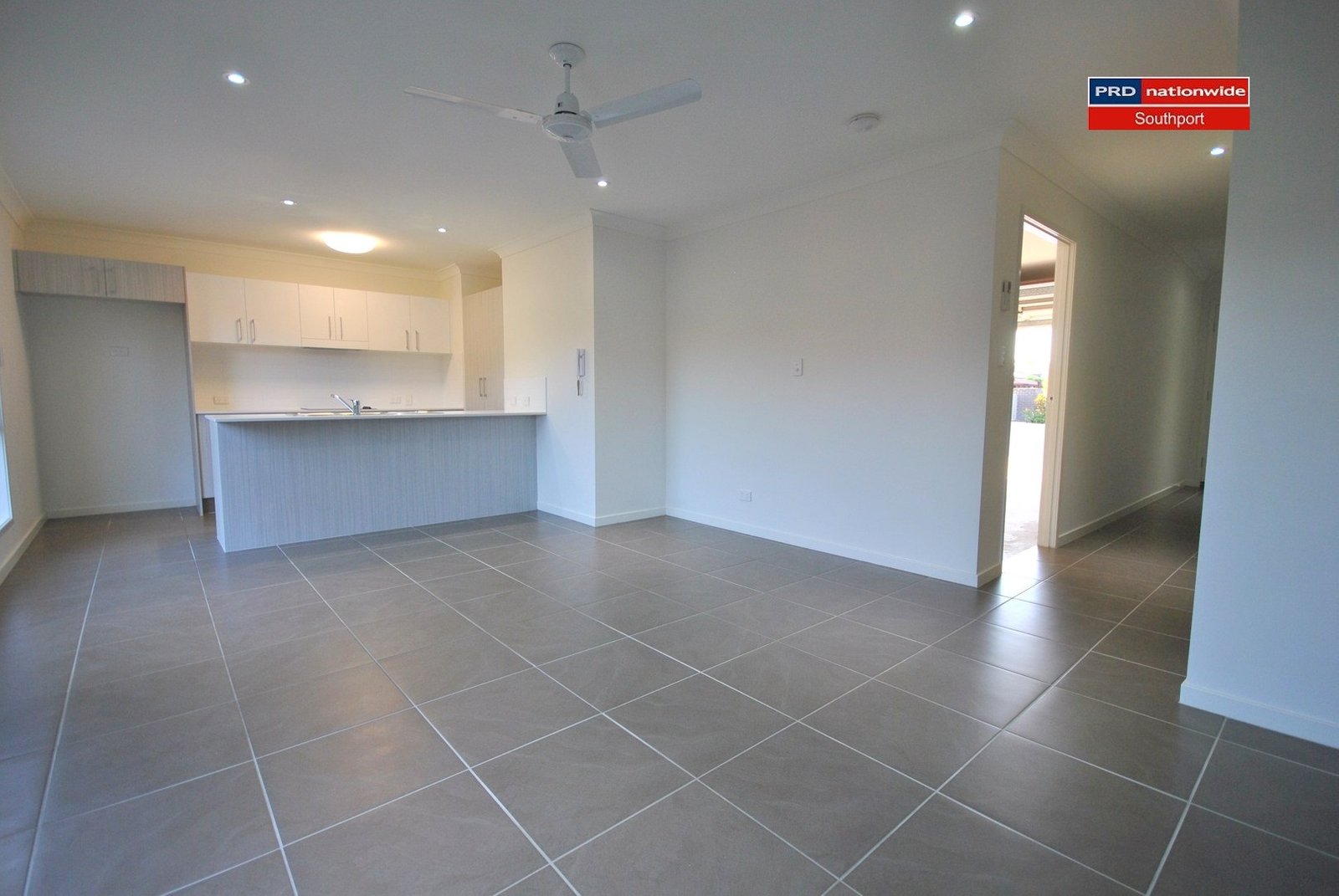 11/126 Central Street LABRADOR 2