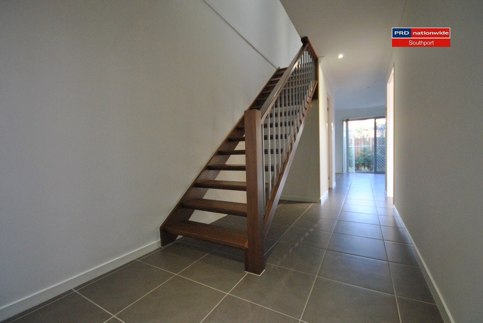 11/126 Central Street LABRADOR 9