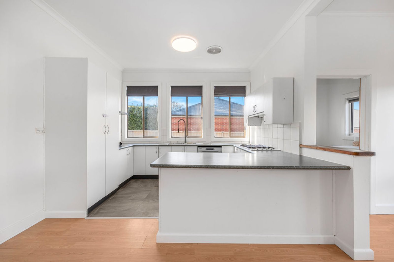 Gallery: 1/1129 Geelong Road