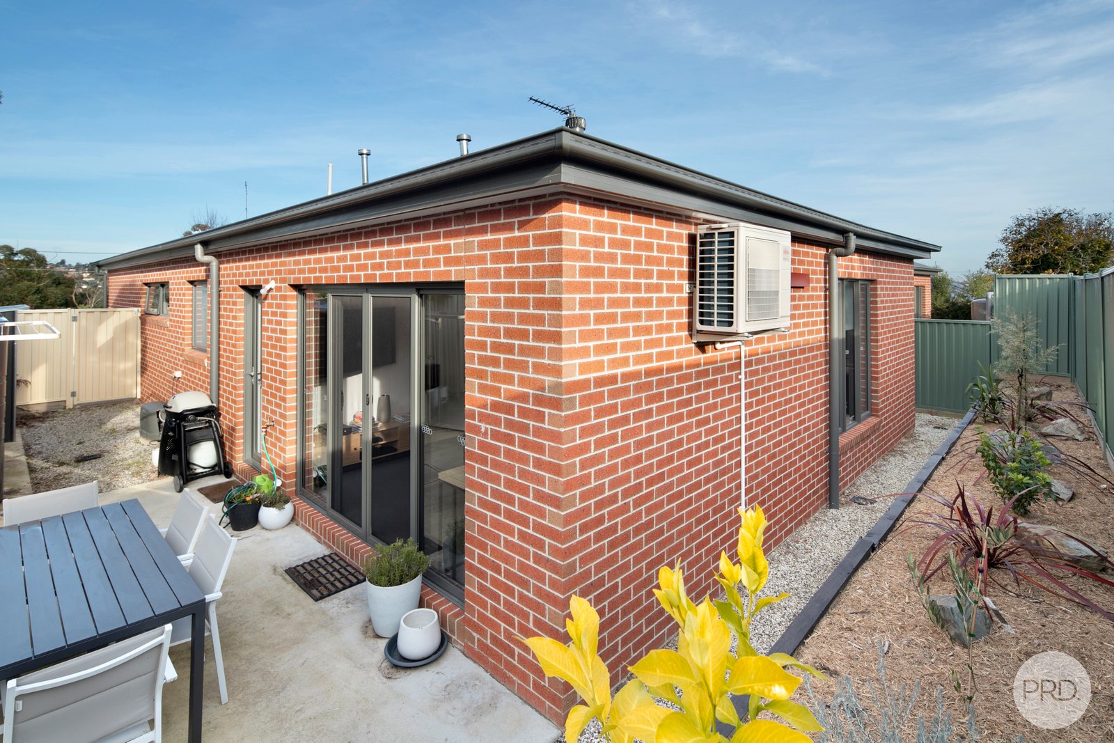 1/112A Yarrowee Parade REDAN 14