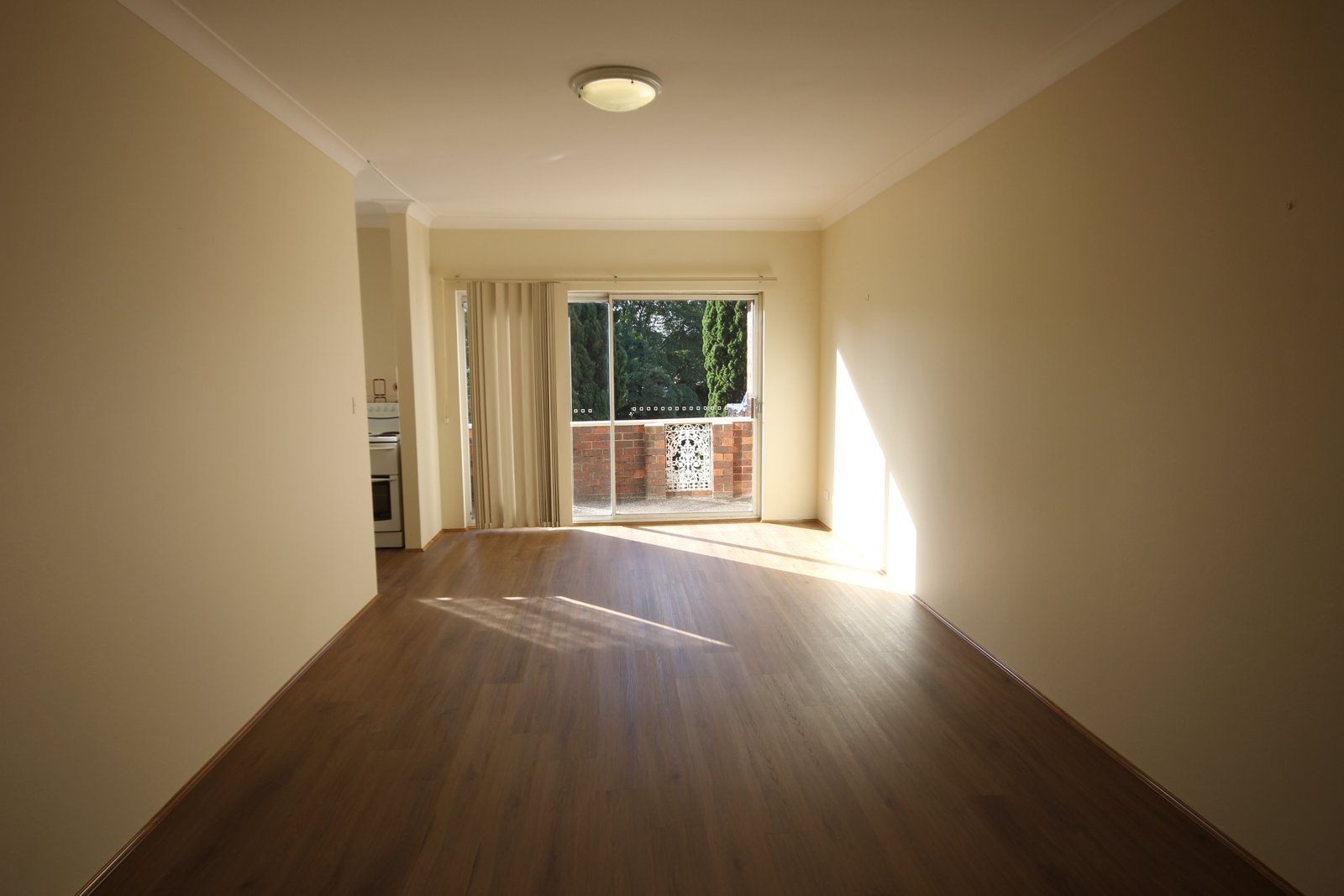 11/13-15 Eden Street ARNCLIFFE 2