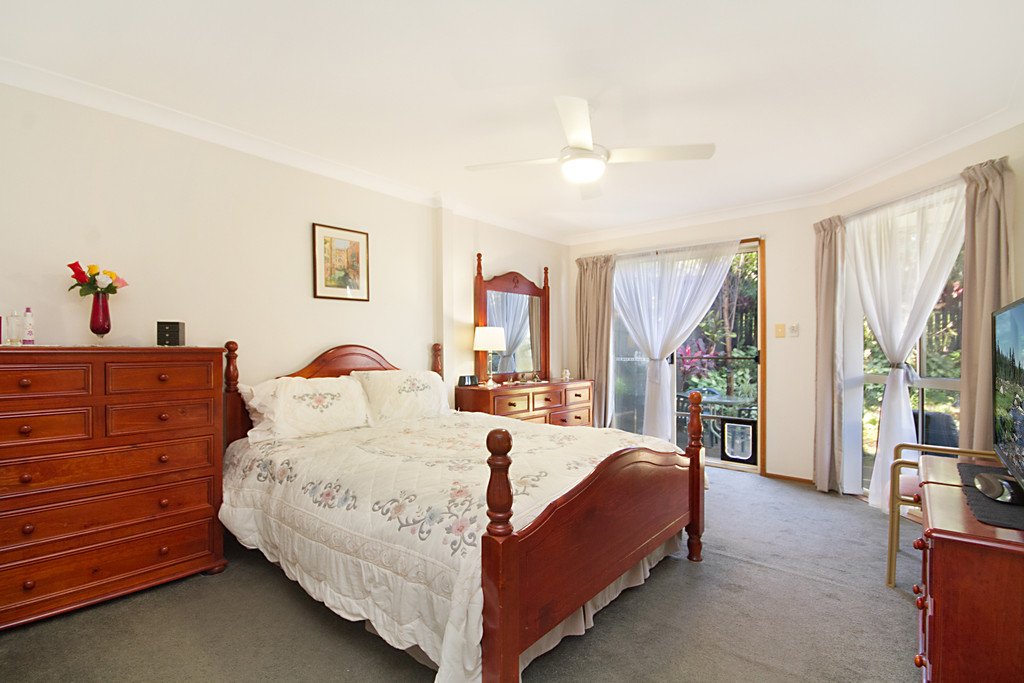 11/13 Parkland Place BANORA POINT 8