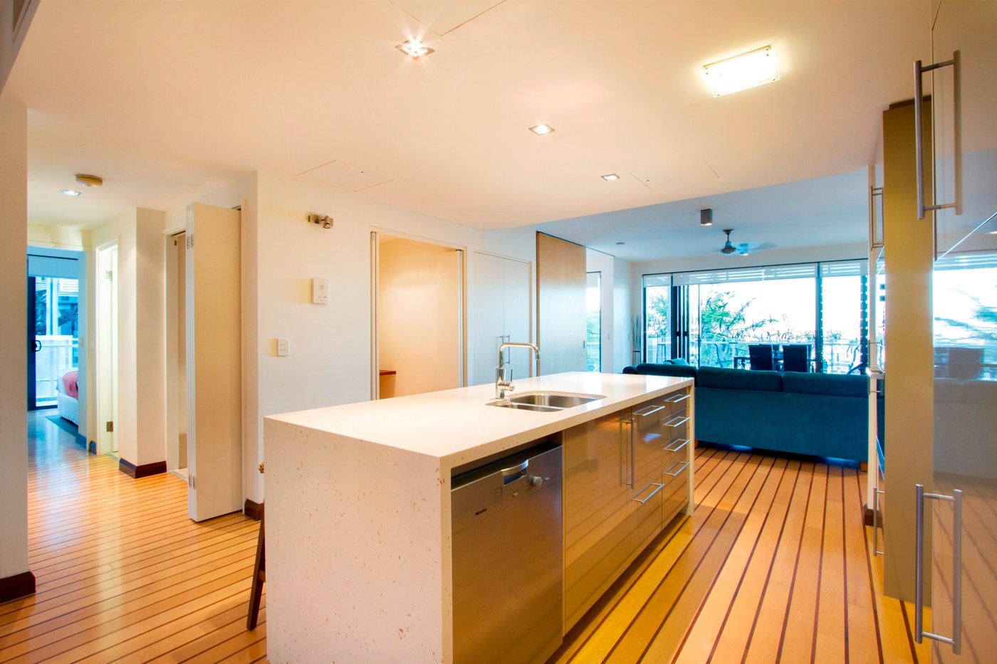 111/33 Port Drive AIRLIE BEACH 9