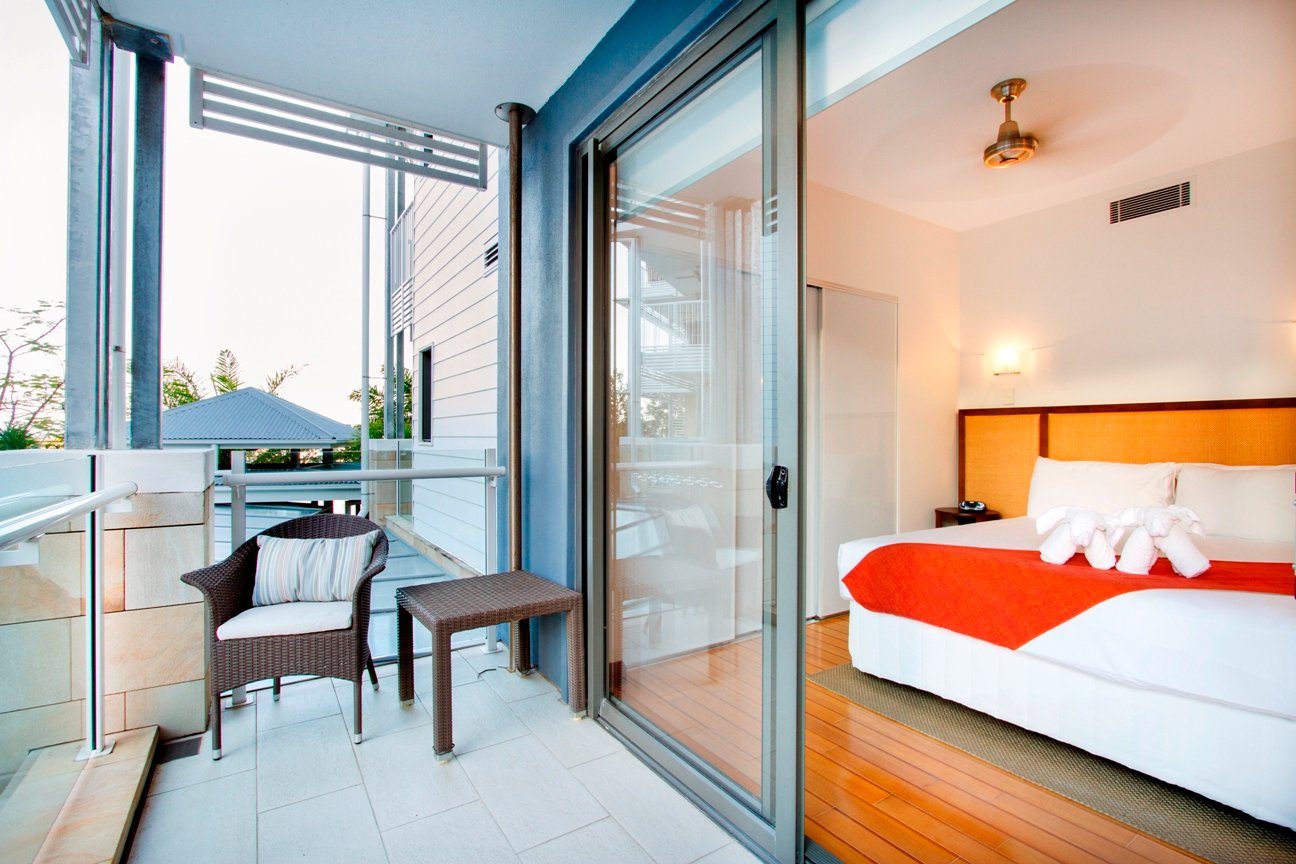 111/33 Port Drive AIRLIE BEACH 17