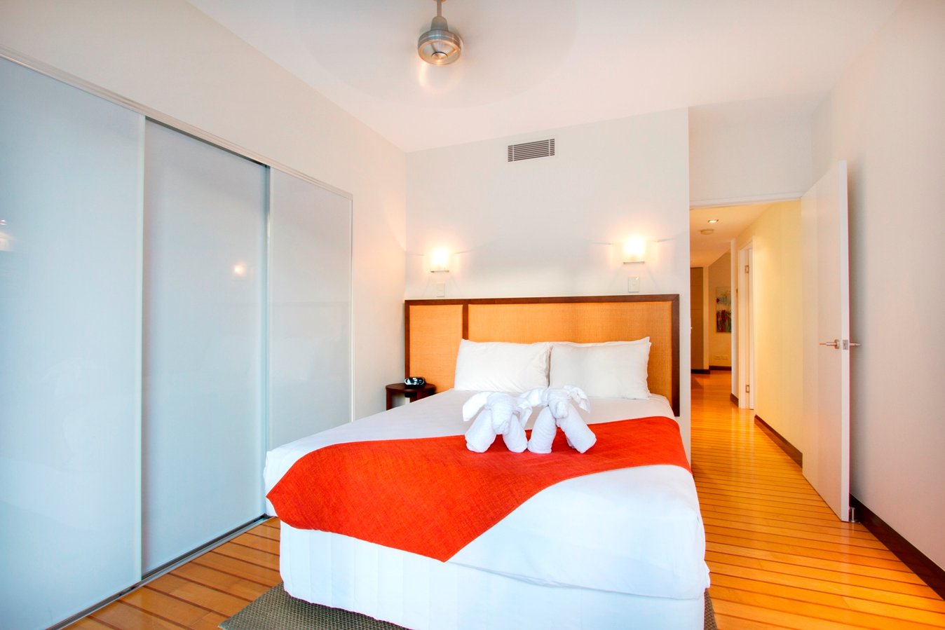 111/33 Port Drive AIRLIE BEACH 19