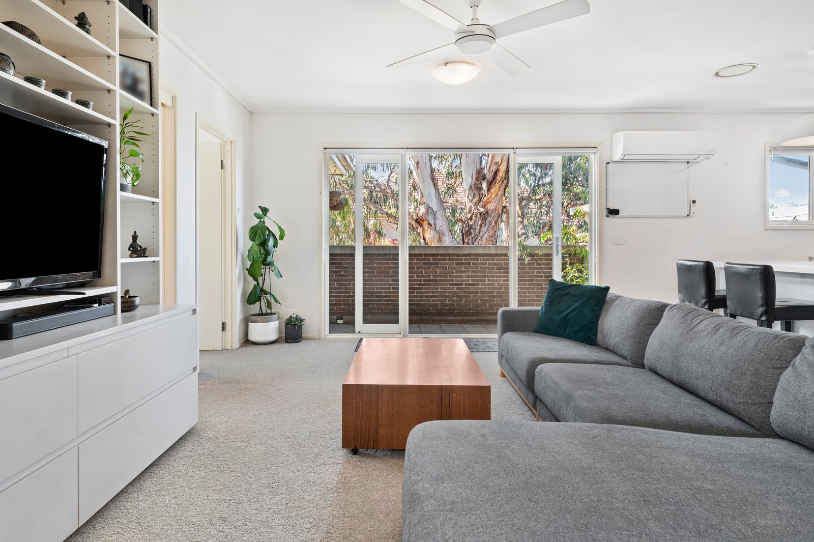 Gallery: 11/135-137 Brighton Road
