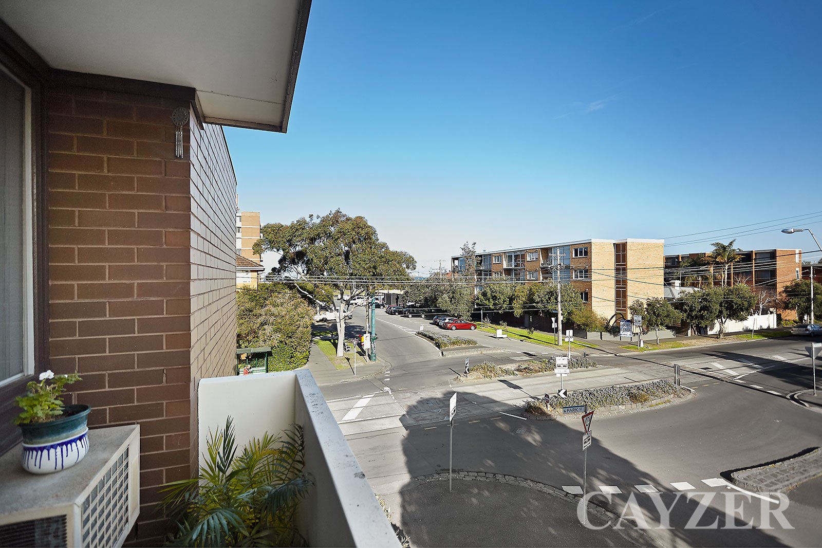 Gallery: 11/136 Park Street