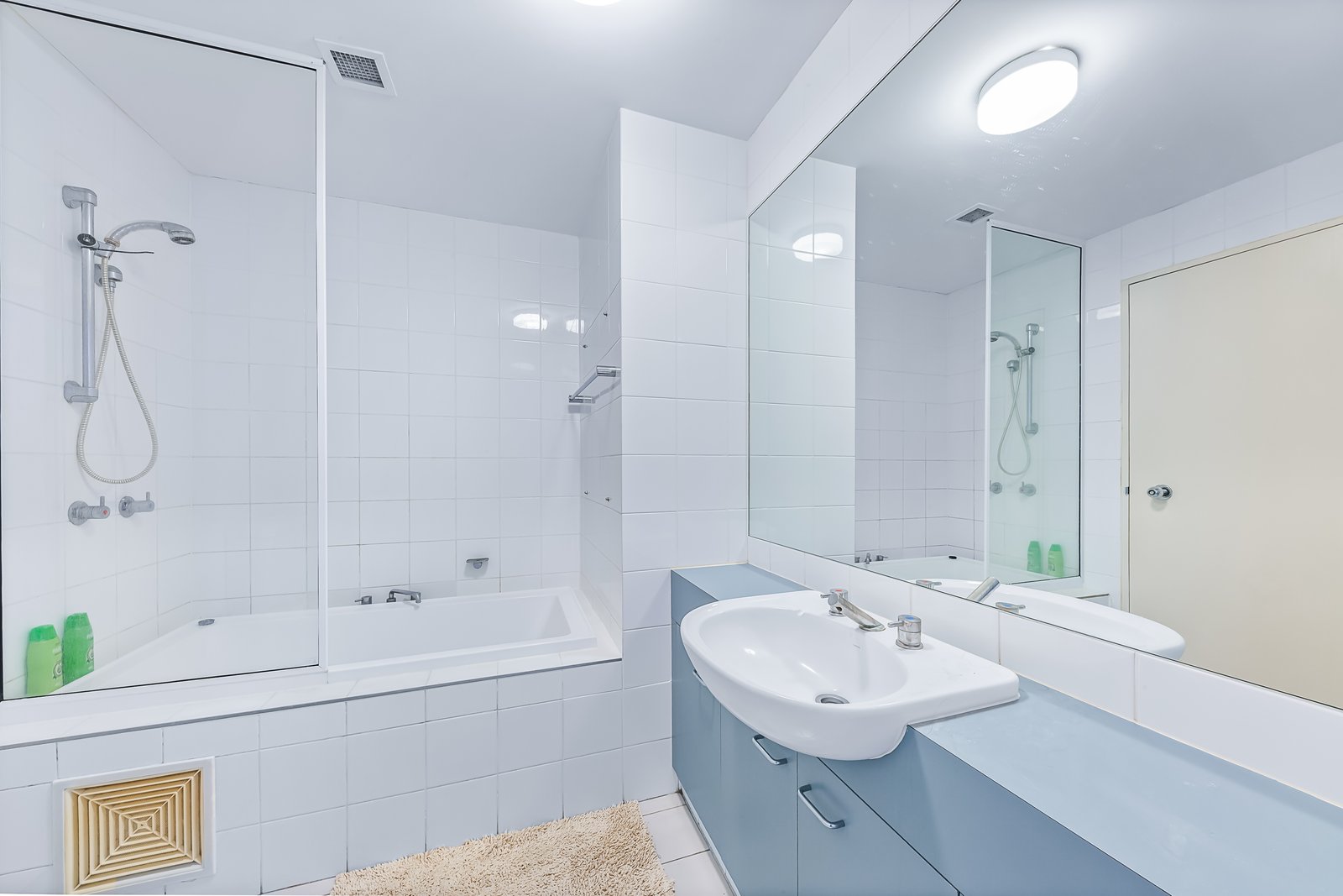 1113/615 Kunapipi Road LAGUNA QUAYS 8