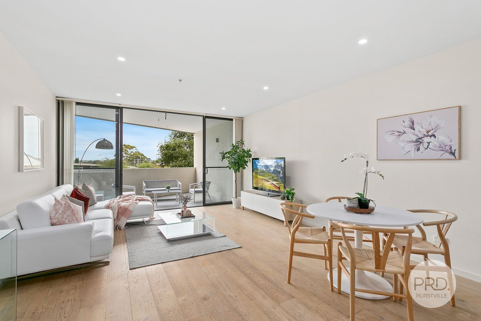 111/380 Forest Road HURSTVILLE 2