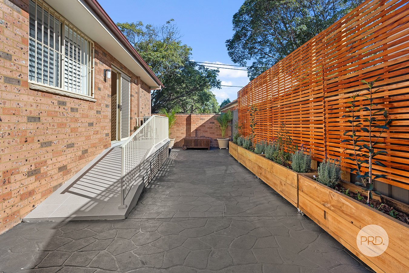 1/114-116 Cambridge Street PENSHURST 18