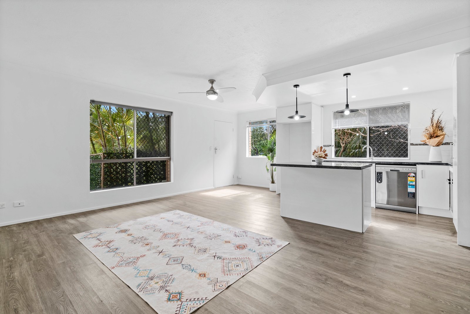 1/114 Kennedy Drive TWEED HEADS WEST 2