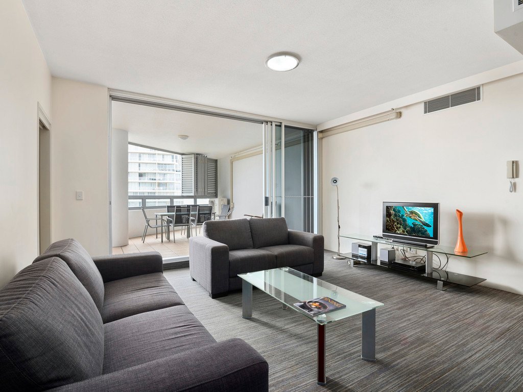 1114/18 Stuart Street TWEED HEADS 3