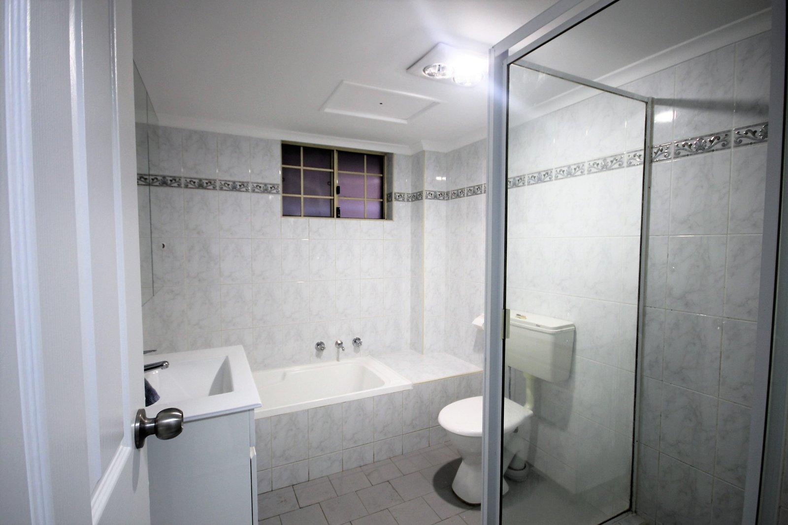 11/15-17 Melanie Street BANKSTOWN 4