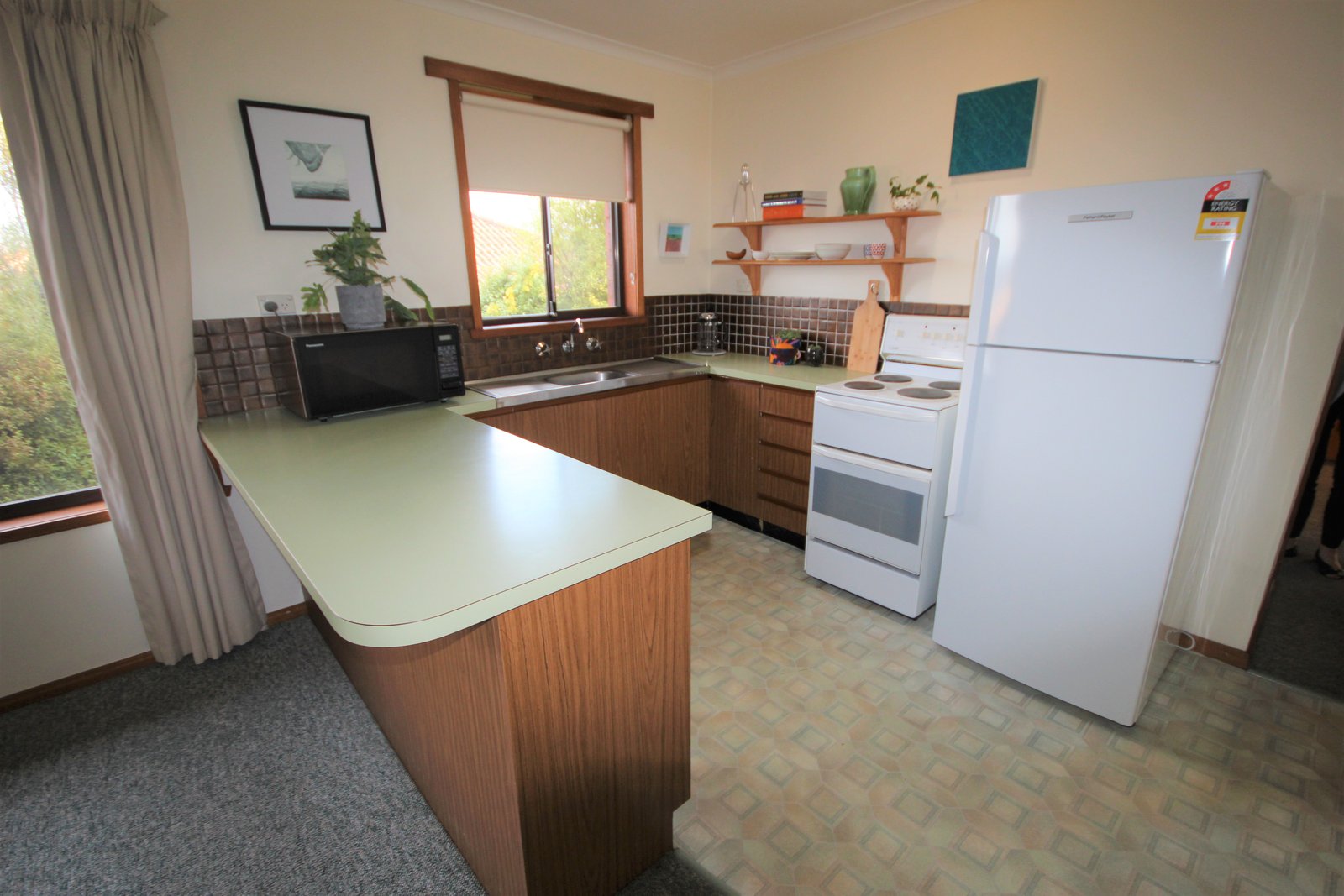 1/115 Derwent Avenue LINDISFARNE 2