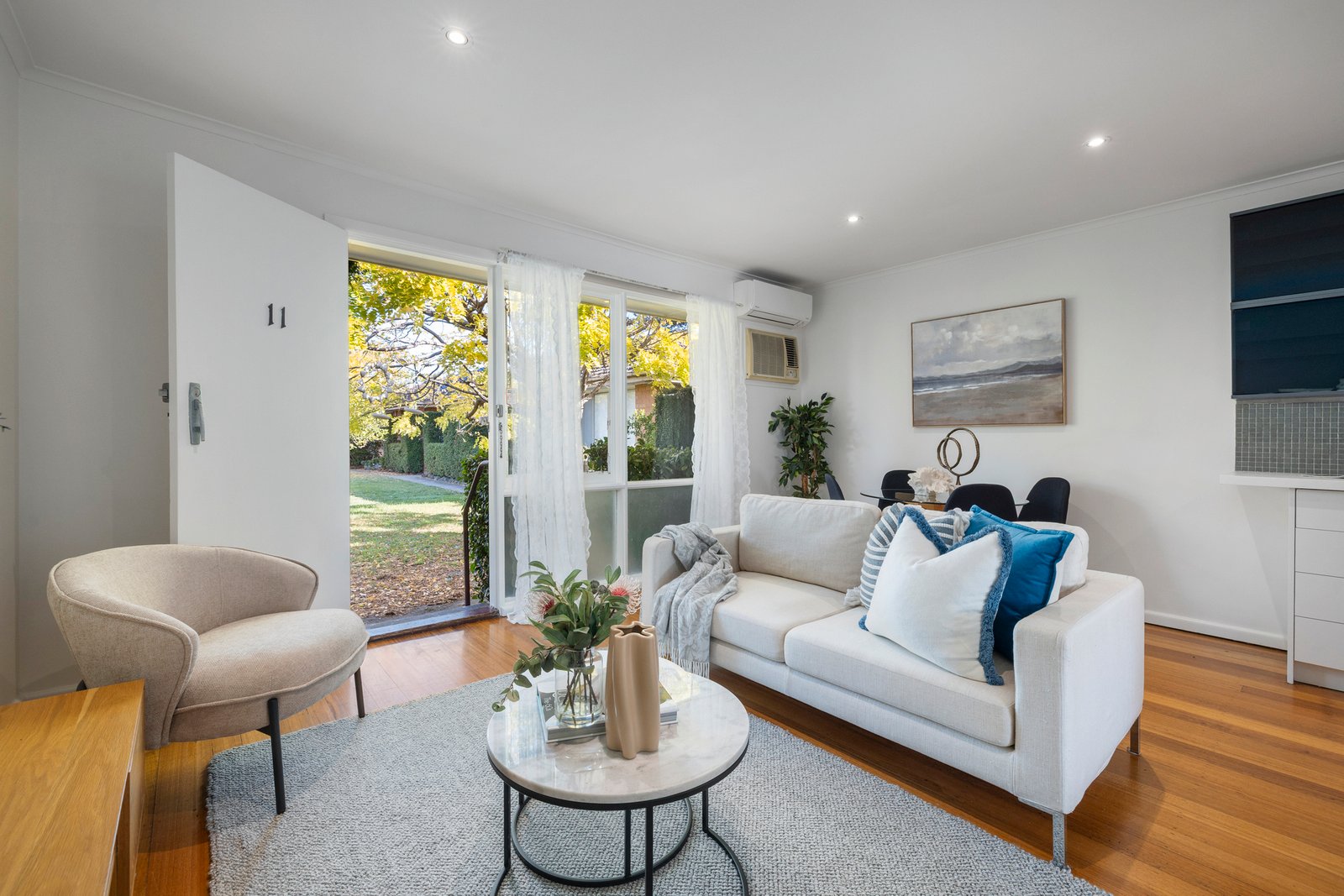 Gallery: 11/15 Florence Street