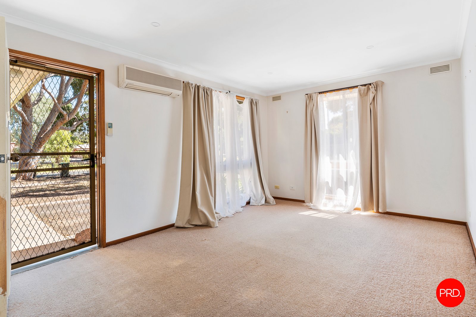1/115 Havlin Street East FLORA HILL 5