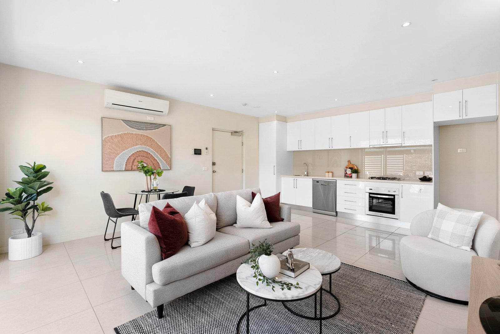 Gallery: 11/16-18 Dene Avenue