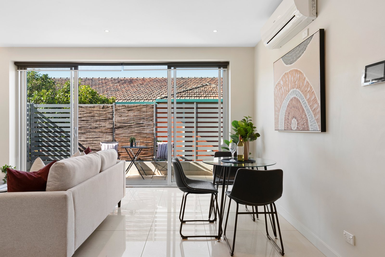 Gallery: 11/16-18 Dene Avenue