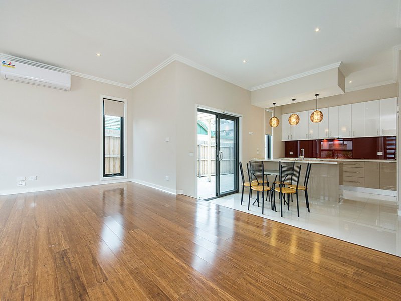 Gallery: 1/116 Anakie Road