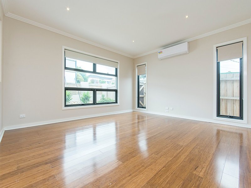 Gallery: 1/116 Anakie Road