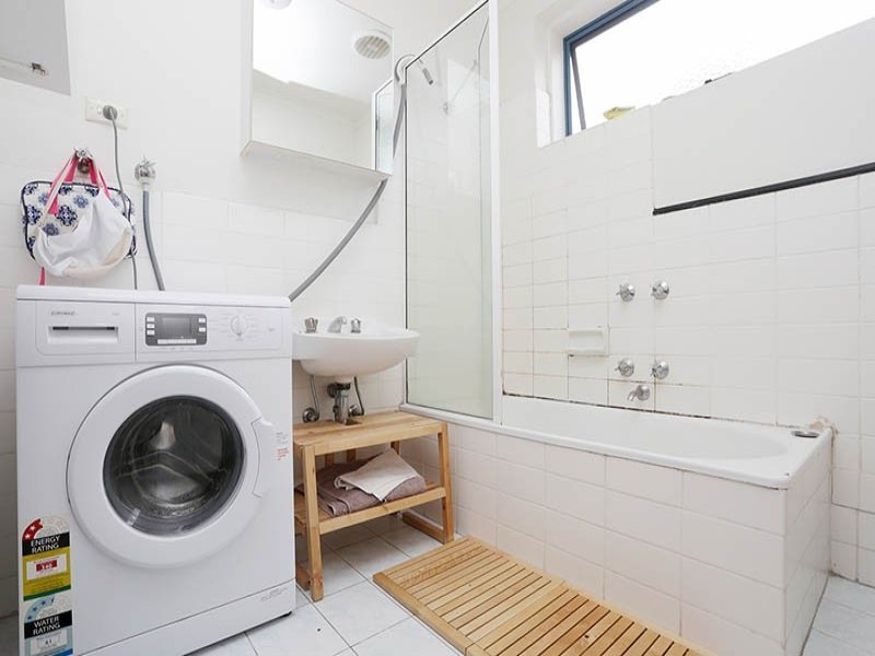 Gallery: 11/16 Mitford Street