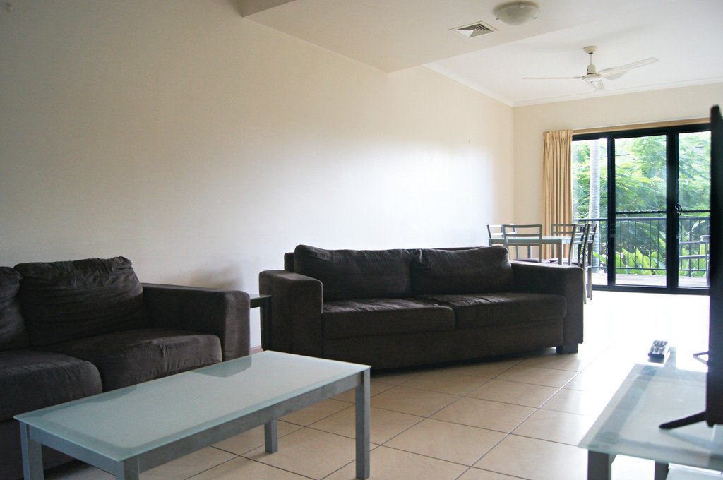 11/164 Shute Harbour Road CANNONVALE 4