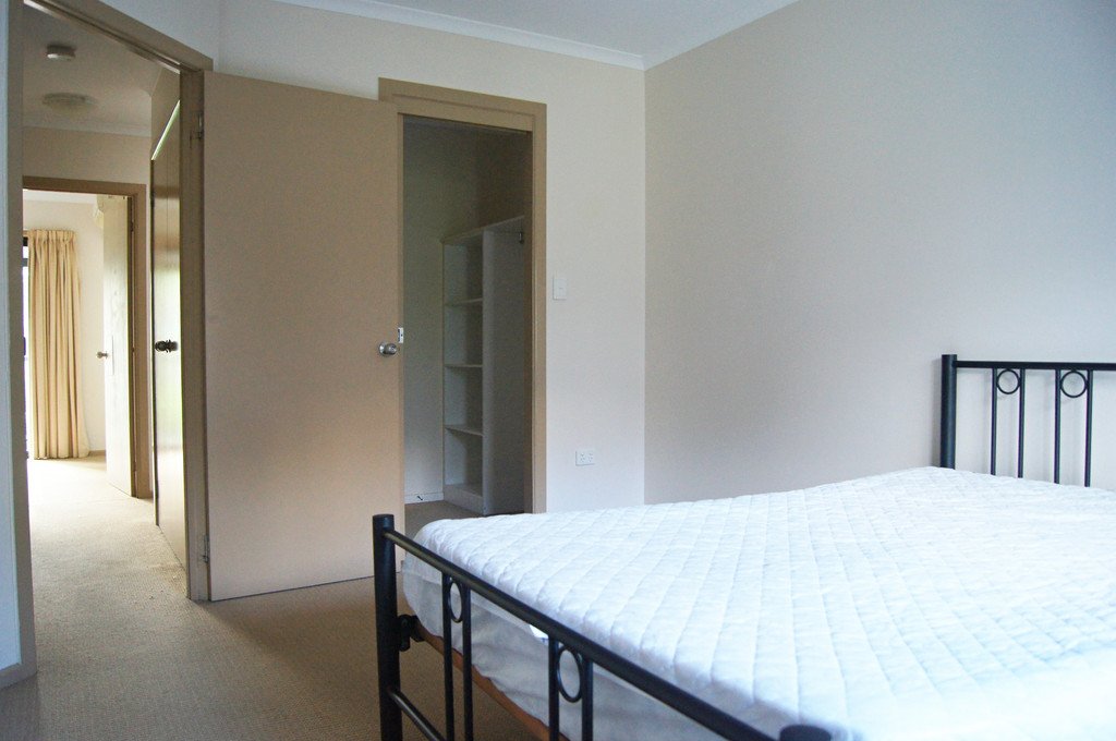 11/164 Shute Harbour Road CANNONVALE 14