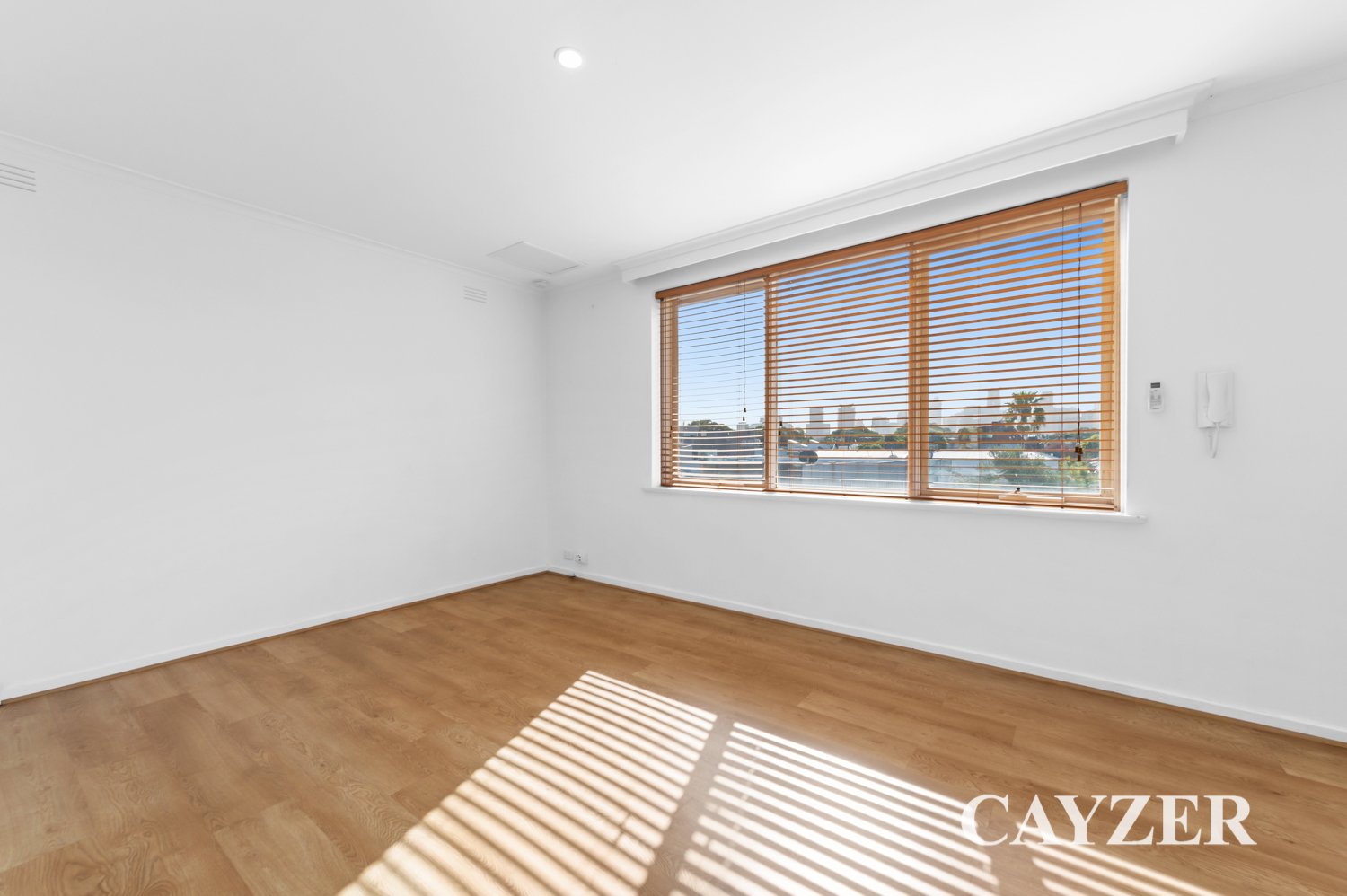 Gallery: 11/165 Stokes Street