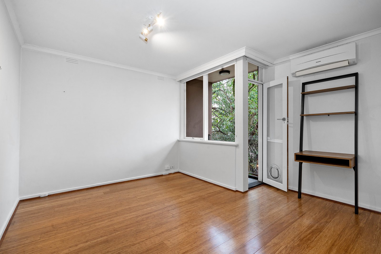 Real Estate and Property in 11/166 Power Street, Hawthorn, VIC