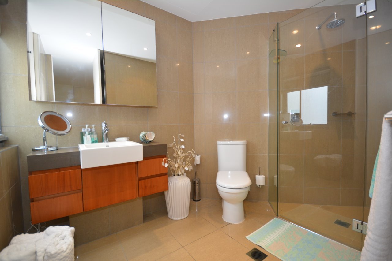 111/685 Casuarina Way CASUARINA 9