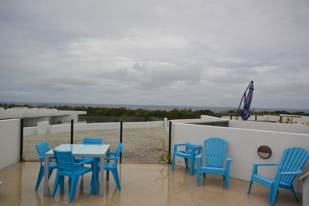 111/685 Casuarina Way CASUARINA 12