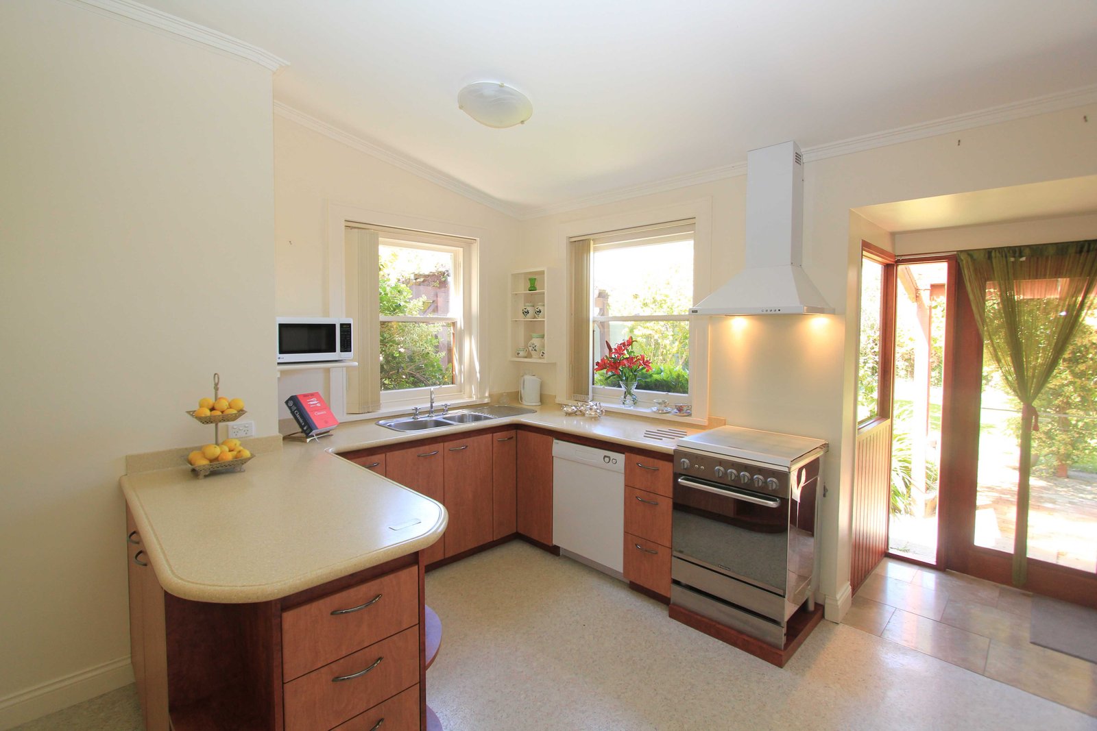 1117 Gregory Street LAKE WENDOUREE 6