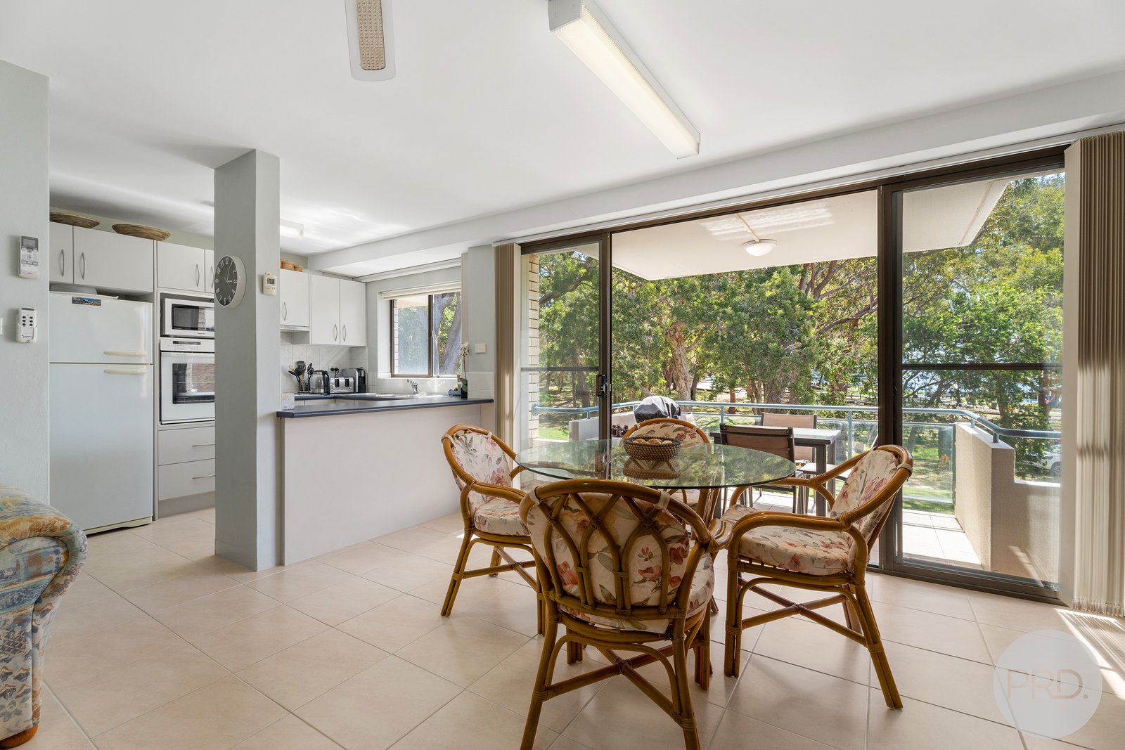 11/17 Mistral Close NELSON BAY 6