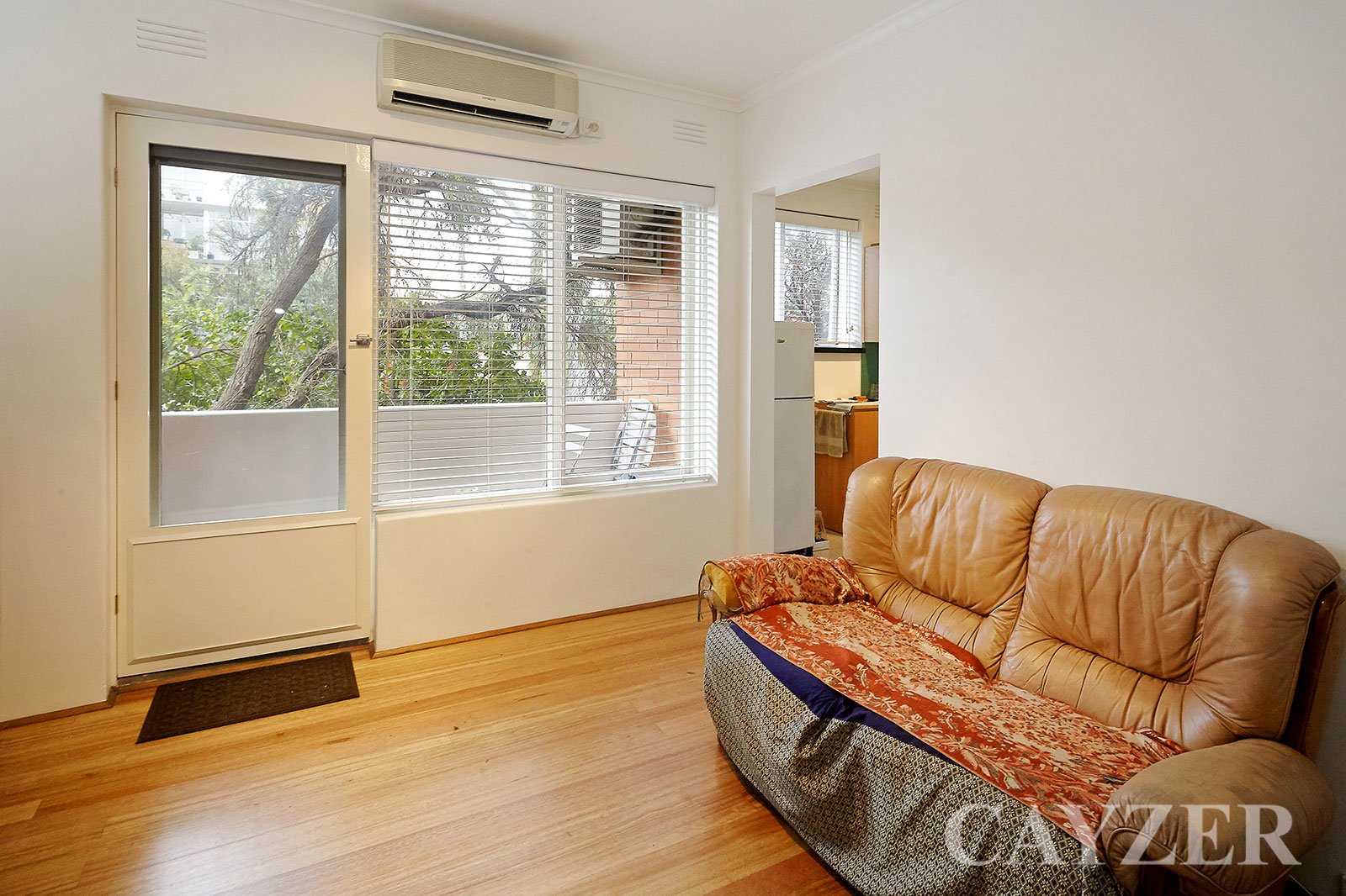 Gallery: 1/117 Park Street