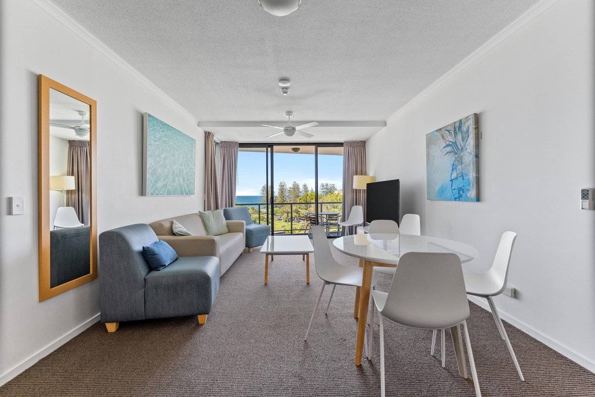 1117/1 Ocean Street BURLEIGH HEADS 6