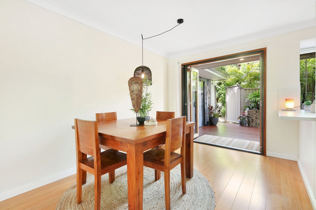 11/172 Barrier Reef Drive Mermaid Waters 10