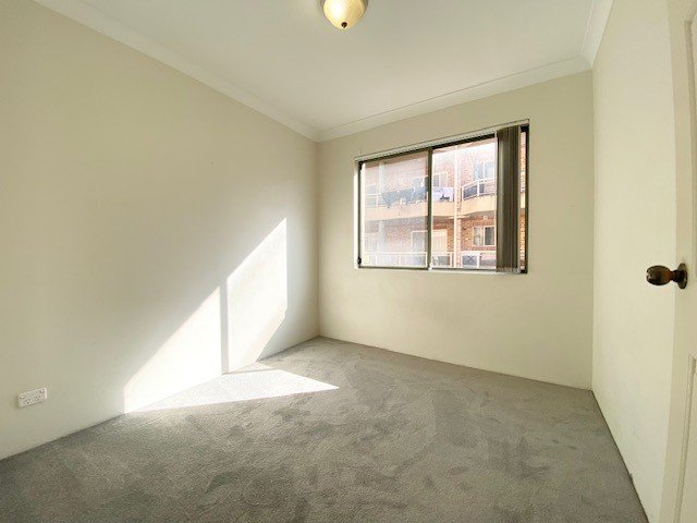 11/18-22 West Street HURSTVILLE 8