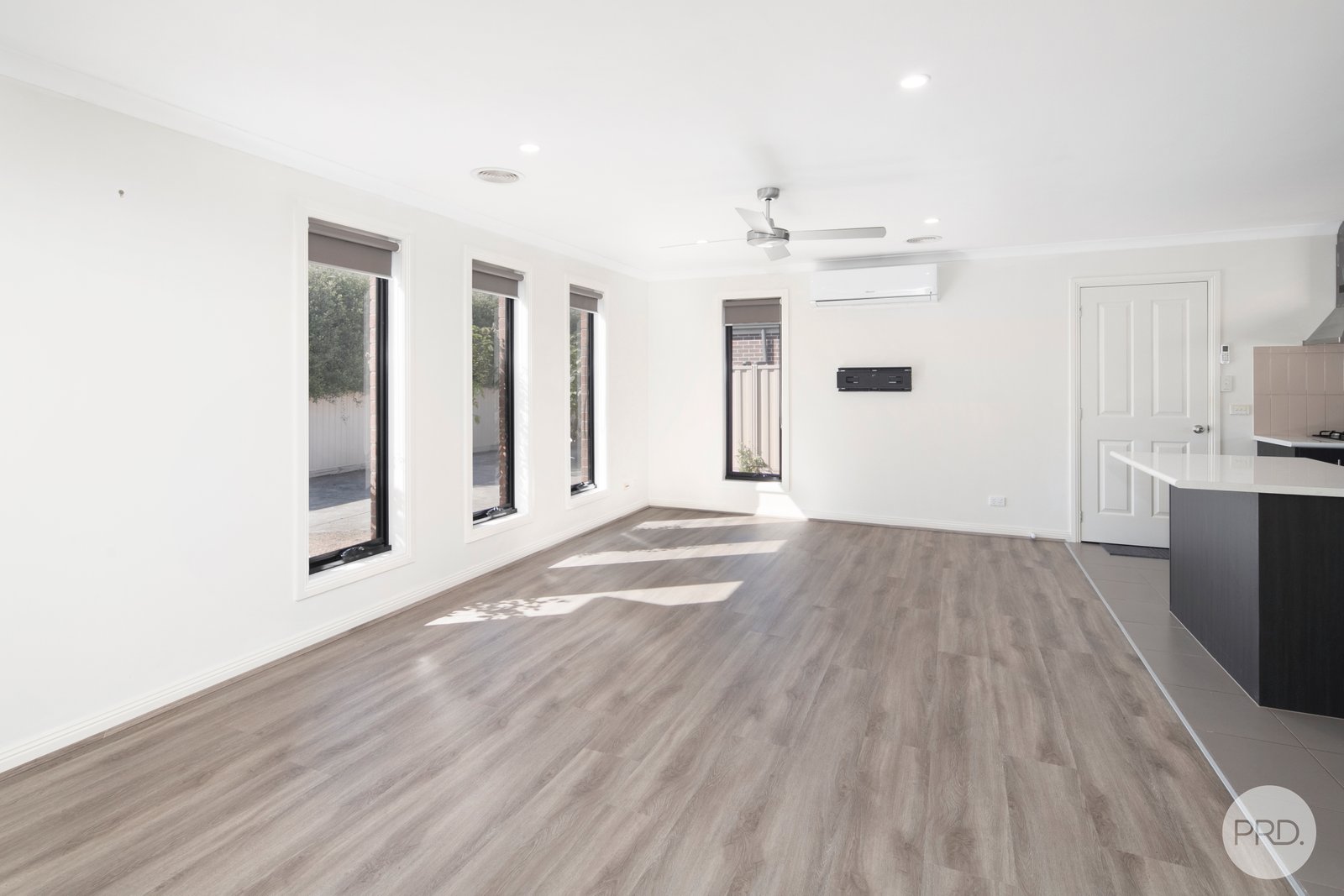 1/118 Birdwood Avenue SEBASTOPOL 5