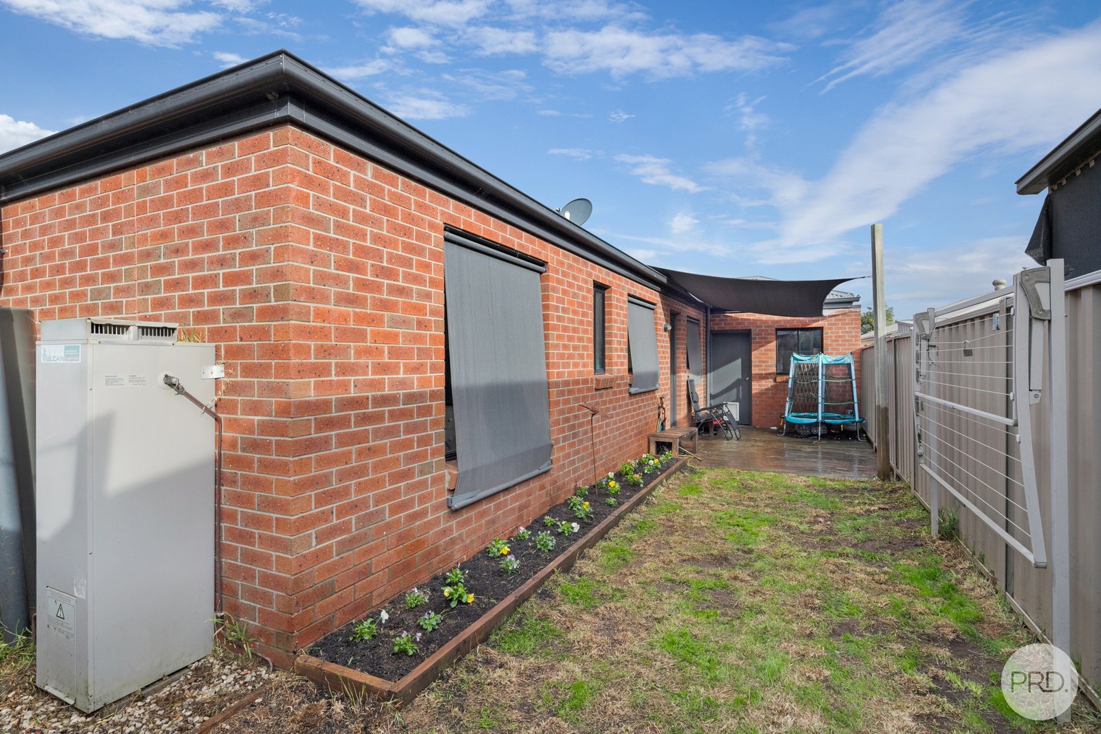 1/118 Birdwood Avenue SEBASTOPOL 8