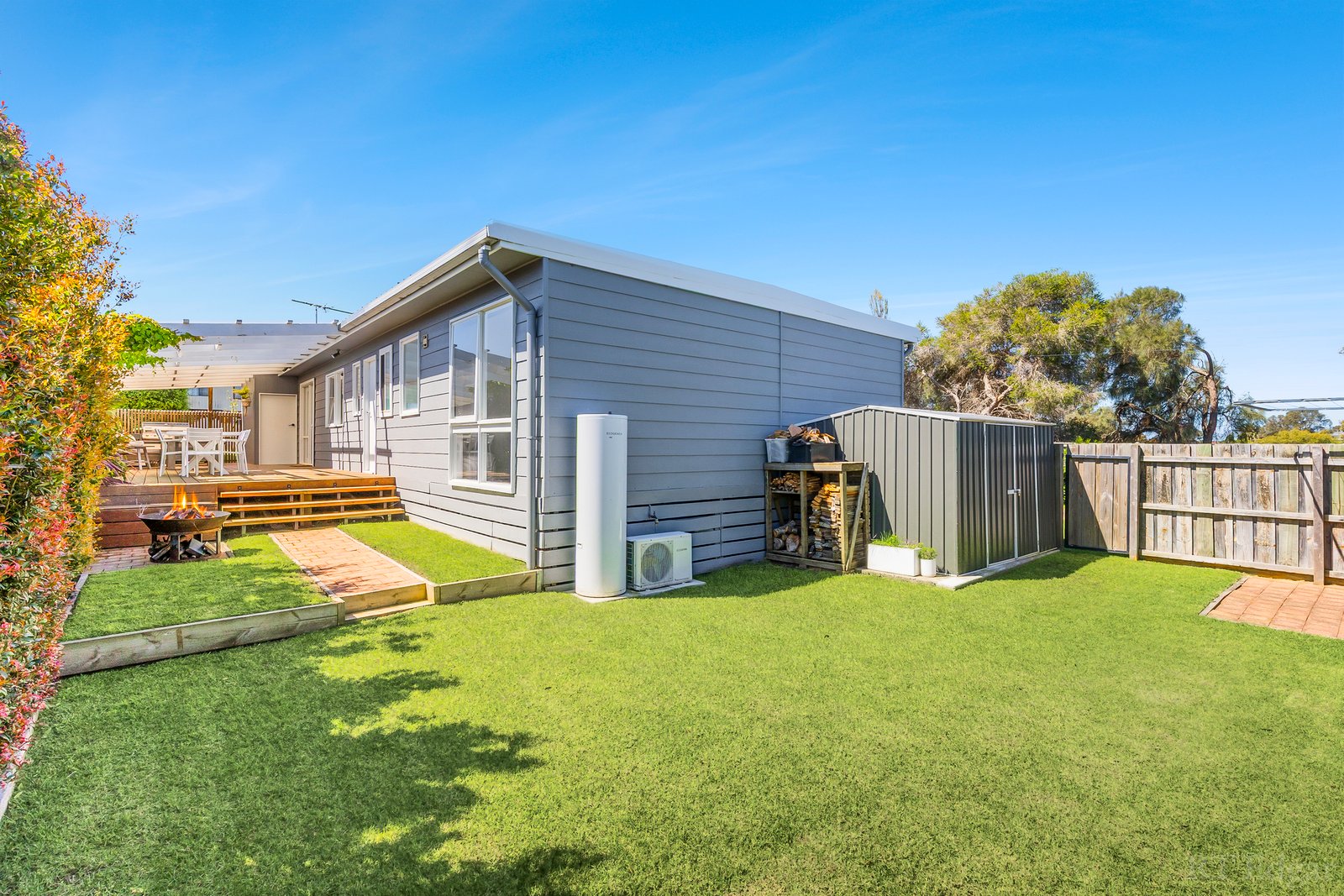 Real Estate and Property in 1/118 Fenwick Street, Portarlington, VIC